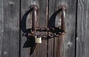 locked_door_w1024