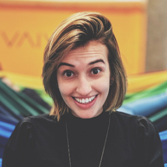 Mirella-Amaral--headshot